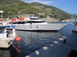 6 Oct 2014 - Ferry at Monterosso
